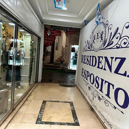 Residenza Esposito Economy Rooms Napoli Bagian luar foto