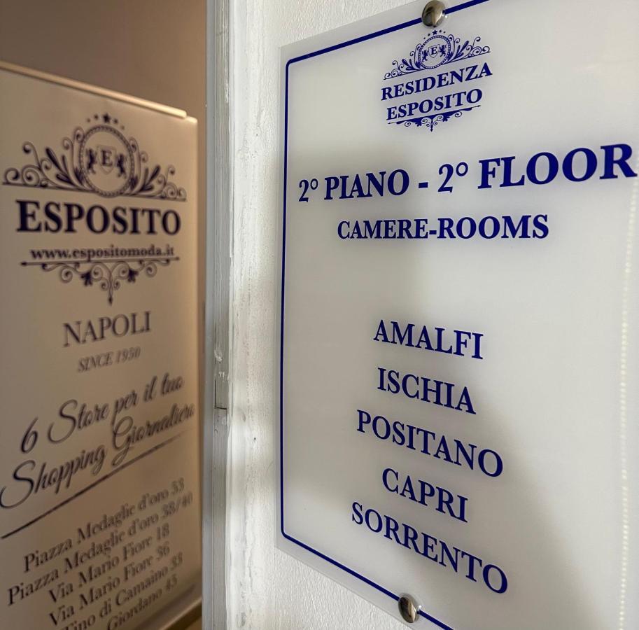 Residenza Esposito Economy Rooms Napoli Bagian luar foto