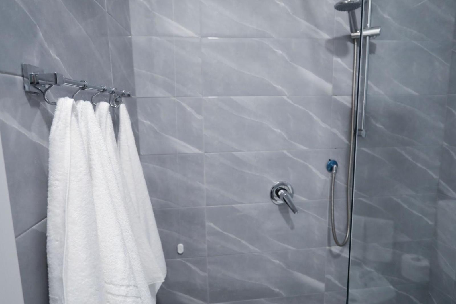 Residenza Esposito Economy Rooms Napoli Bagian luar foto